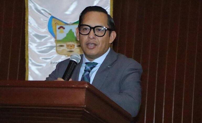Abanderan a Estudiantes de Hidalgo Rumbo al Mundial de Robótica VEX