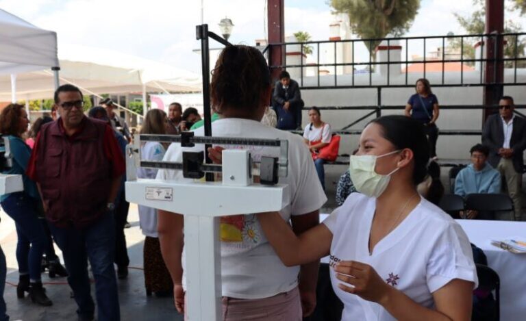 Acercan servicios médicos a San José Boxay, con Jornadas de la Salud