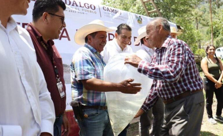 Entregan 70 mil crías de trucha en la Comarca Minera y Otomí-Tepehua