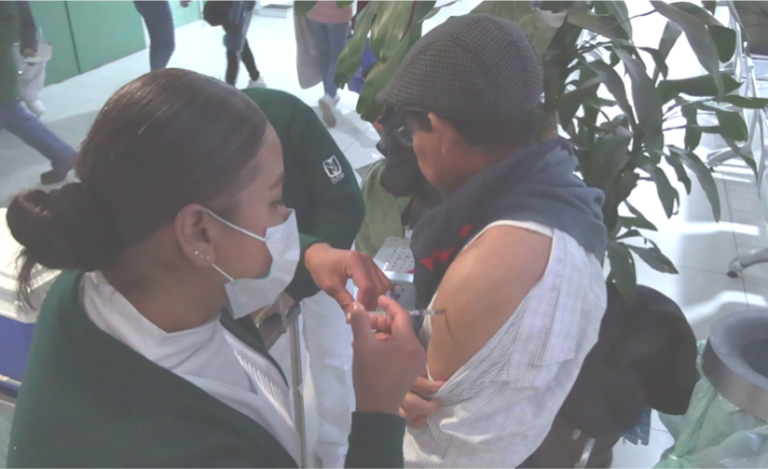 Invita IMSS Hidalgo a población a participar en Semana Nacional de Vacunación 2026