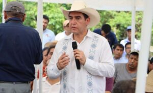 Con 2.9 Millones de Pesos, Fortalecen La Esperanza y el Desarrollo Pecuario en la Huasteca hidalguense