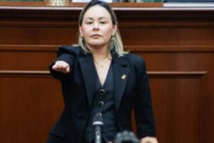 Congreso Avala Relevo en Sinaloa; Bonilla Asume Gubernatura Interina