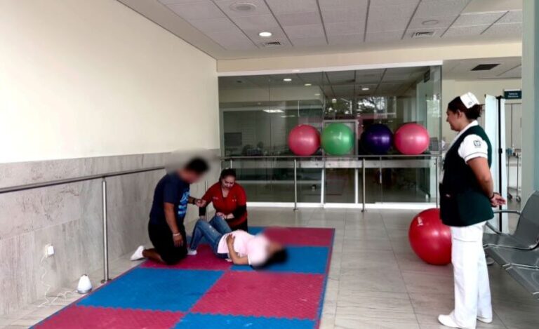 Imparte IMSS Hidalgo Gimnasia Prenatal a Mujeres Embarazadas Derechohabientes