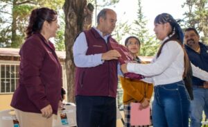 Continúa Registro Para Acceder a Uniformes, Útiles y Calzado Escolar Gratuitos