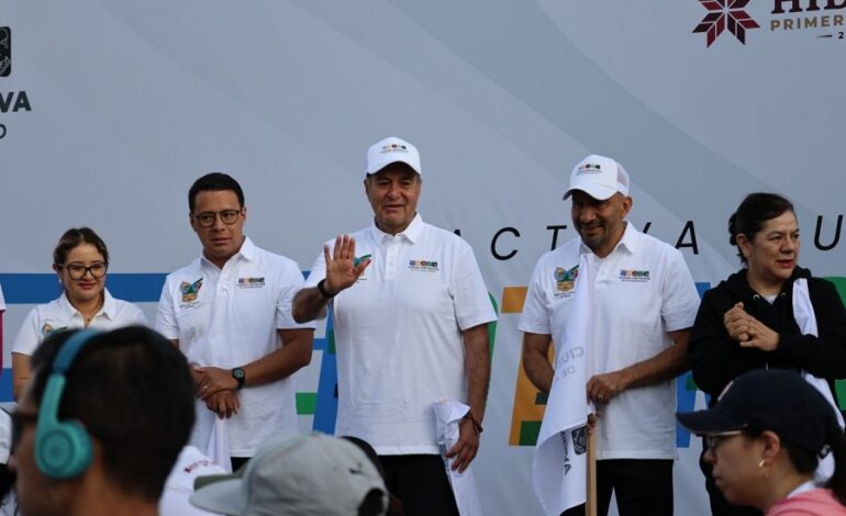 Dan el Banderazo de Salida a la Carrera “Activa tu Potencial 10K”
