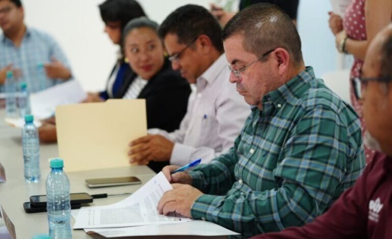 Gobierno de Hidalgo firma convenio con tres municipios para fortalecer la planeación territorial