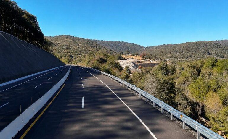 Gobierno de México destina recursos históricos para mejorar carreteras y caminos de Hidalgo