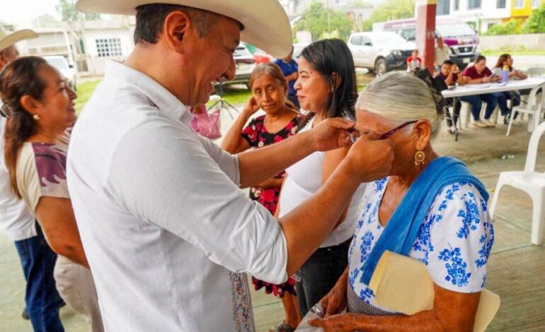 Lleva CEDSPI Atención Visual Gratuita A Cuatro Comunidades de la Huasteca hidalguense