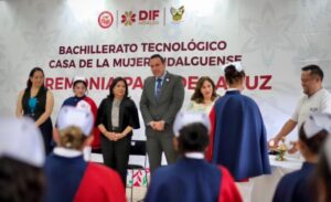 Paso de la Luz marca el inicio de una nueva etapa para estudiantes de Enfermería
