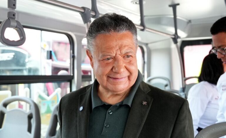Multas de 2 Mil 300 a 3 Mil 500 Pesos a Quienes Circulen Por El Carril Confinado del Sistema de Transporte Tuzobus