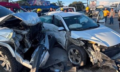 Choque en el Bulevar Las Torres, Dejó Como Saldo Dos Mujeres Lesionadas y Cuantiosos Daños Materiales