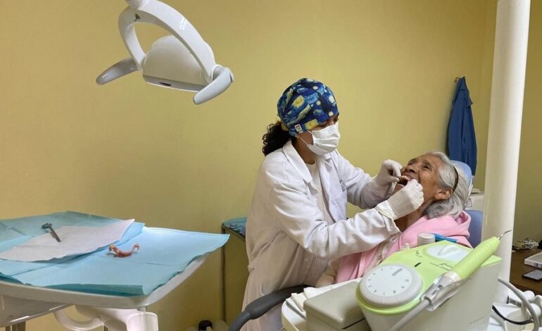 Con 587 Prótesis Dentales Gratuitas, Personas Mayores Recuperan Su Sonrisa
