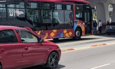 Freno Bruscamente El Tuzobús Por Peatón Que Se Atravesó, Saldo 3 Lesionados