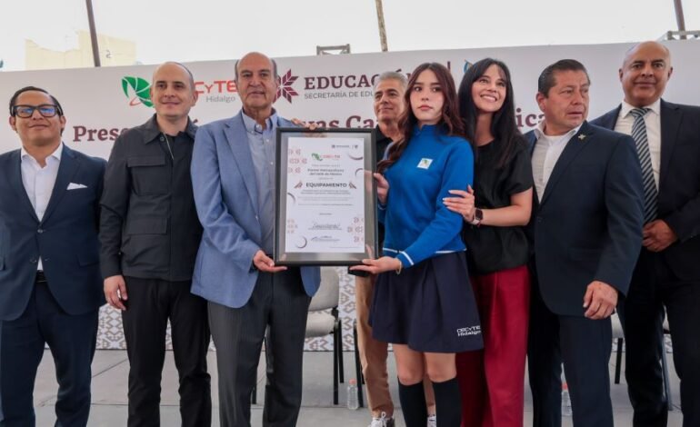 Hidalgo fortalece al CECYTEH con nuevas carreras y laboratorio STEM en Tizayuca