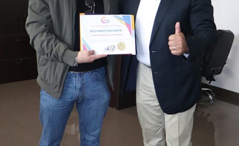 Estudiante de la UPT conquista título mundial de boxeo y va a Argentina