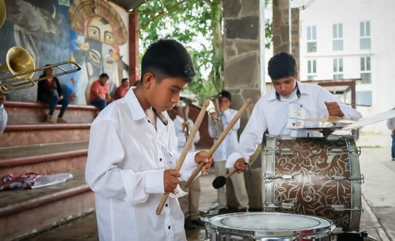 Huazalingo Reúne a Herederos del Son Huasteco