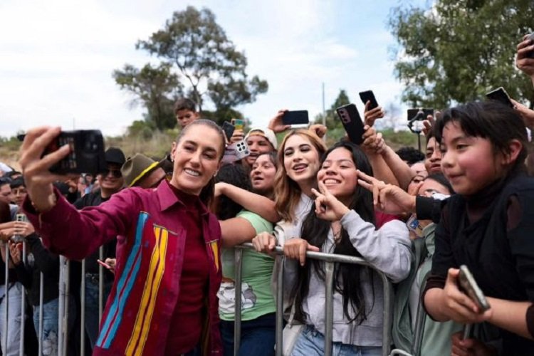 ”La Educación Cierra La Puerta a La Delincuencia”: en Edomex, Presidenta Claudia Sheinbaum Inaugura Universidad Nacional Rosario Castellanos Unidad Académica Nicolás Romero en Beneficio de 800 Jóvenes