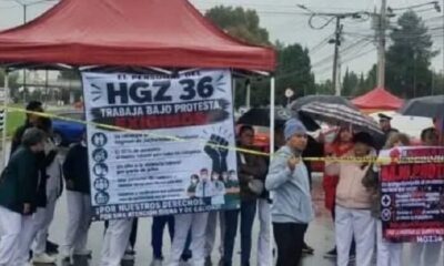 Bloquean Trabajadores del IMSS el Bulevar Felipe Ángeles