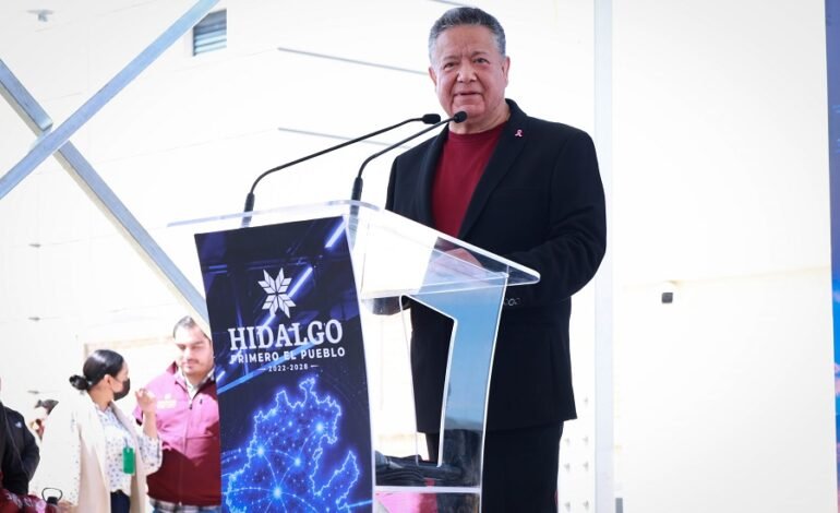 Menchaca Salazar entrega nuevo Centro de Datos y Remodelación del Aeropuerto de Pachuca