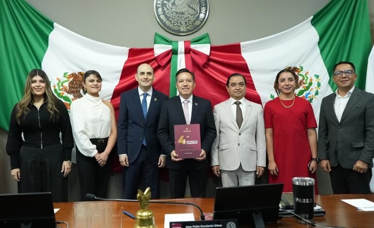 Carlos Henkel Destaca Proyectos Insignia y Apoyos a la Competitividad de Emprendedores, Mipymes y Fomento al Empleo Ante el Congreso