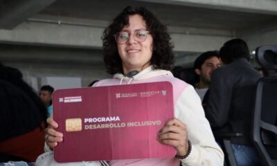 Sebiso entrega tarjetas de apoyo inclusivo en Hidalgo