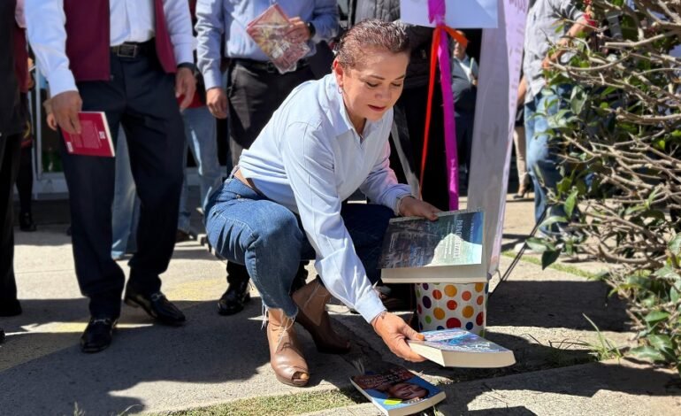 SEPH Reúne 5 Mil 932 Libros en la Cuarta Edición del Kilómetro del Libro