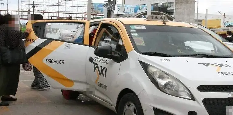 Taxistas Cobran lo Que Quieren en Pachuca Aprovechan la Feria, la Semot No Hace Nada